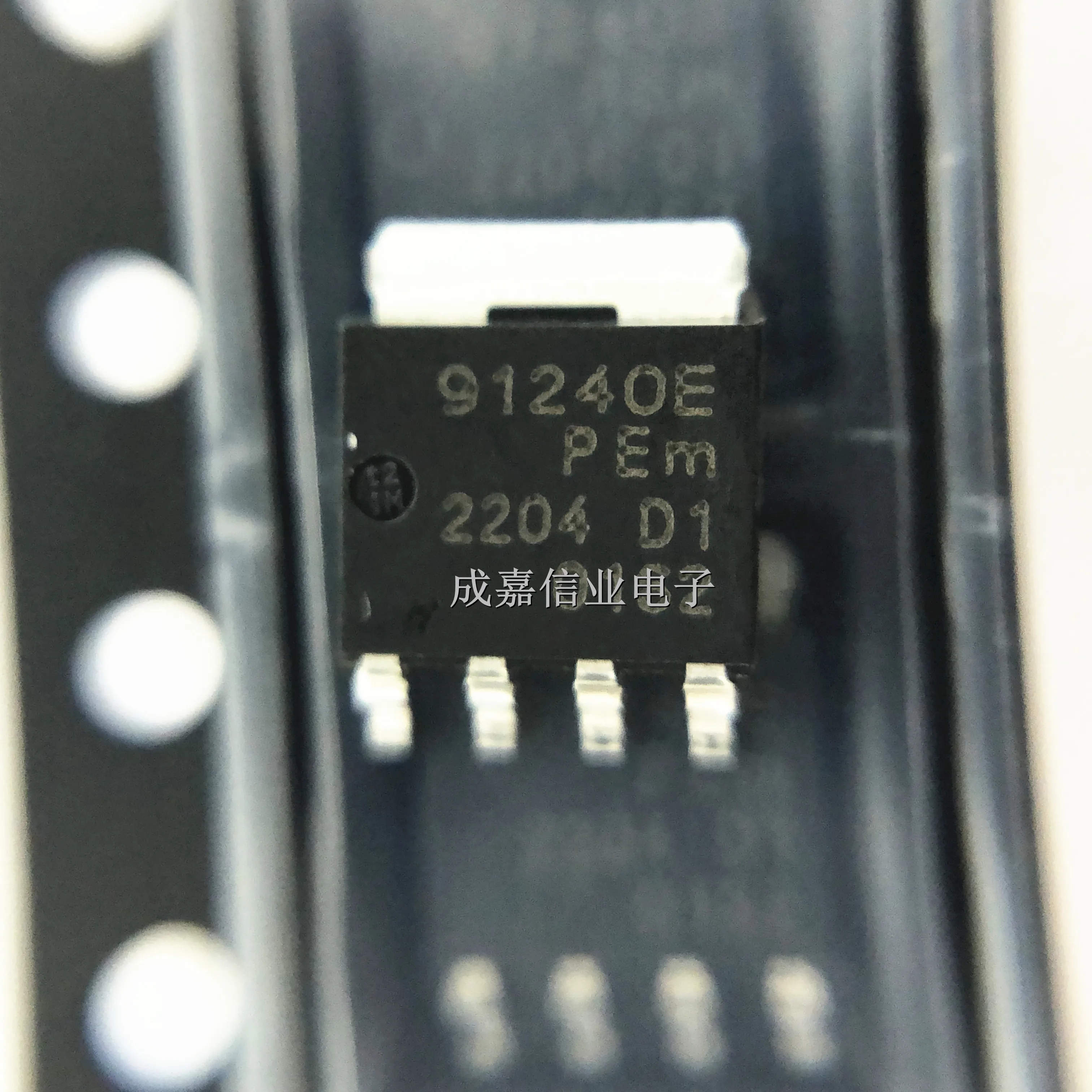 

10pcs/Lot BUK9Y12-40E,115 SOT-669-5 MARKING;91240E N-Channel MOSFETs 40V 52A 10mOhms Operating Temperature:- 55 C-+ 175 C