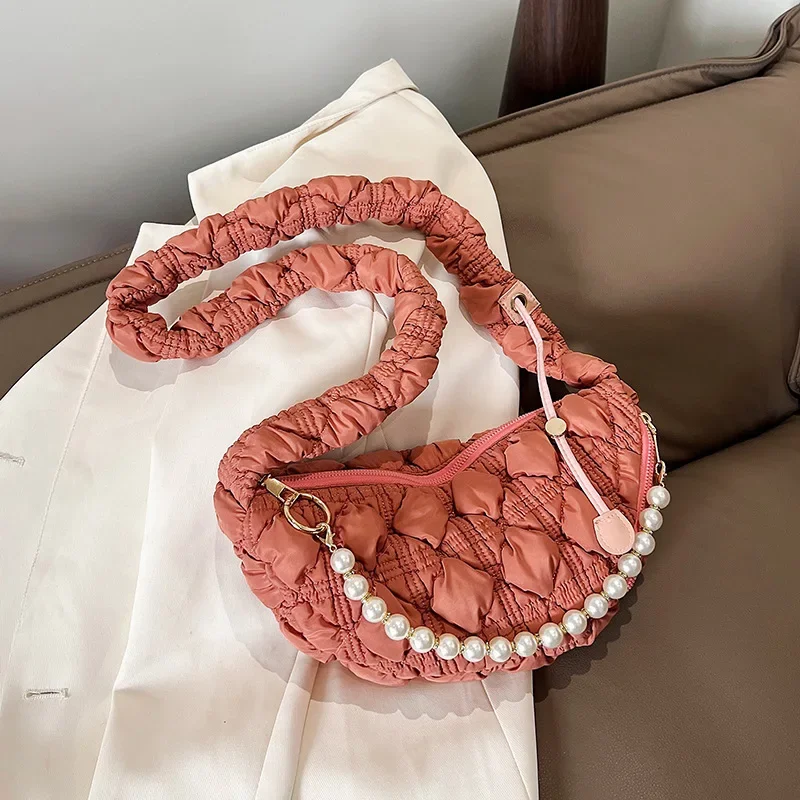 

Pearl Pleated Cloud Personalized Trendy Shoulder Bag Women's 2024 New Trendy Fashion Shoulder Messenger Bag Zipper Pocket