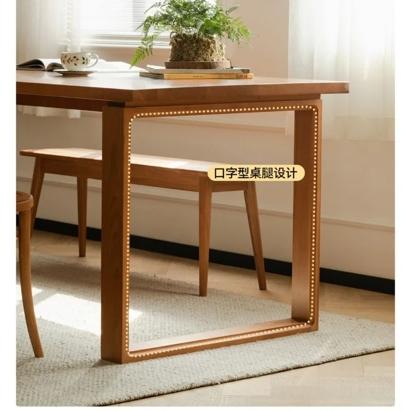 厚みのある北欧風和風小型アパート用長テーブル、桜材製作業台、大型板テーブル、脚の高さ調整可能