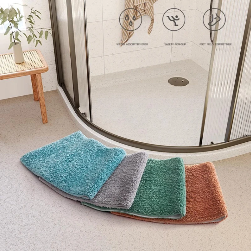 

Curved Shower Mat Washable Curved Plush Carpet Non Slip Bathroom Anti Slip Mat for Shower Laundry Room Living Room Tub Bathroom