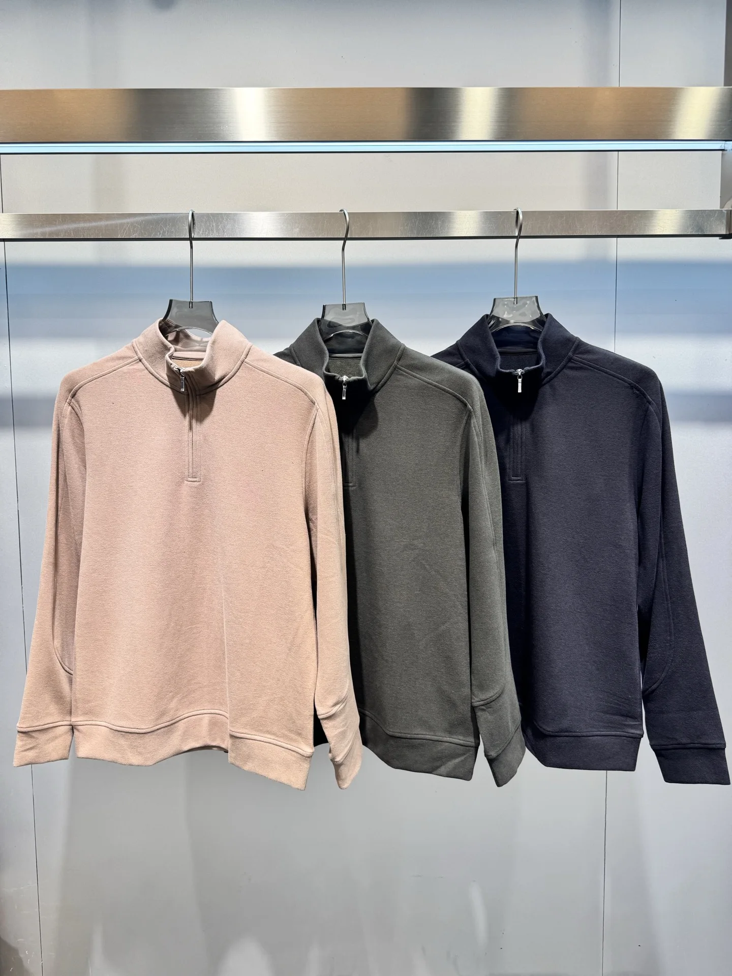 SIJITONGDA  2026Men's early autumn and winter new item 2026 new item semi open collar cashmere light luxury sweatshirt M-3XL