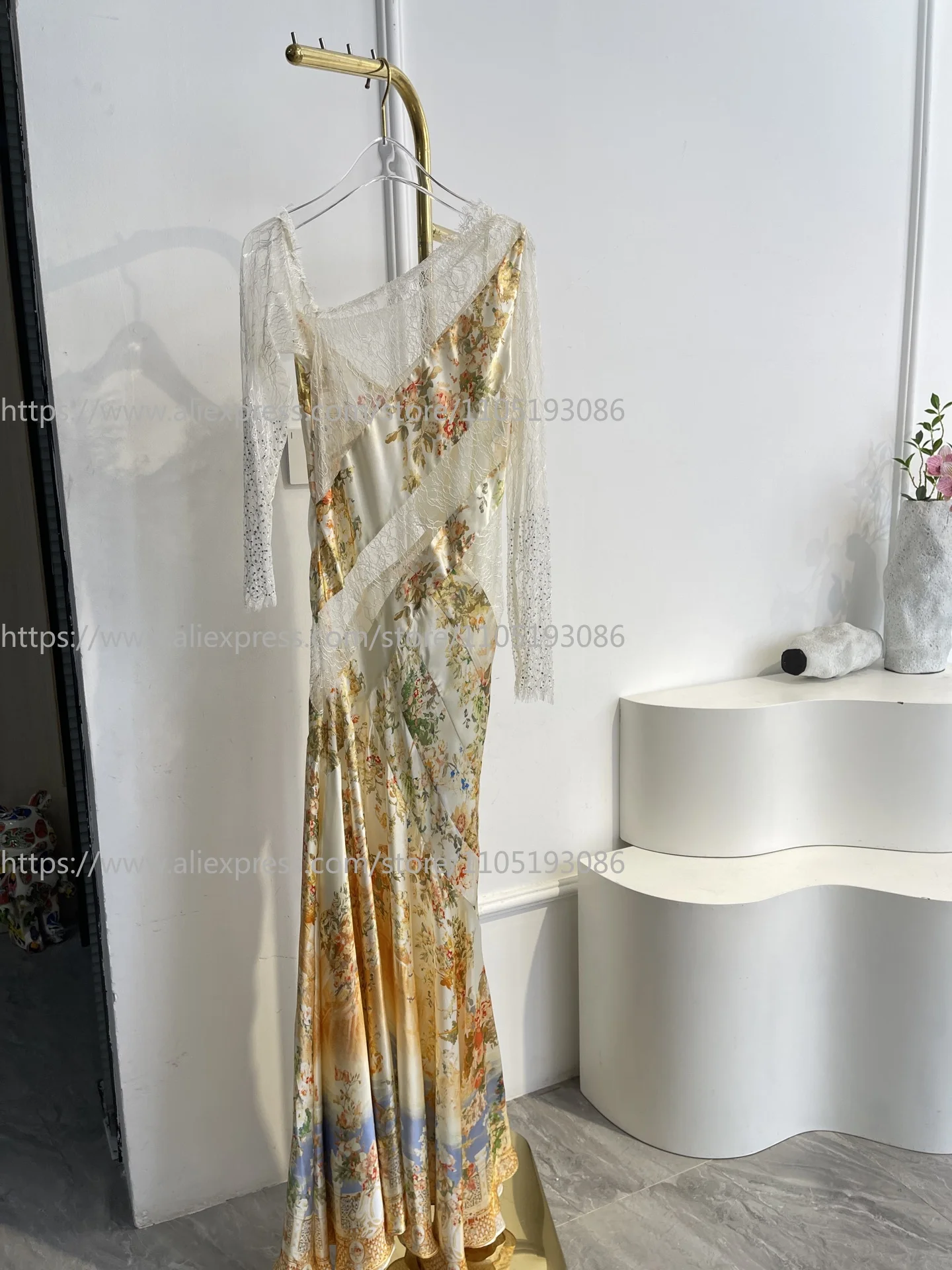 

2026 New Women's Vintage Floral Print Sheer Lace Long Sleeves Rhinestone Asymmetrical Paneling Romantic Evening Dress