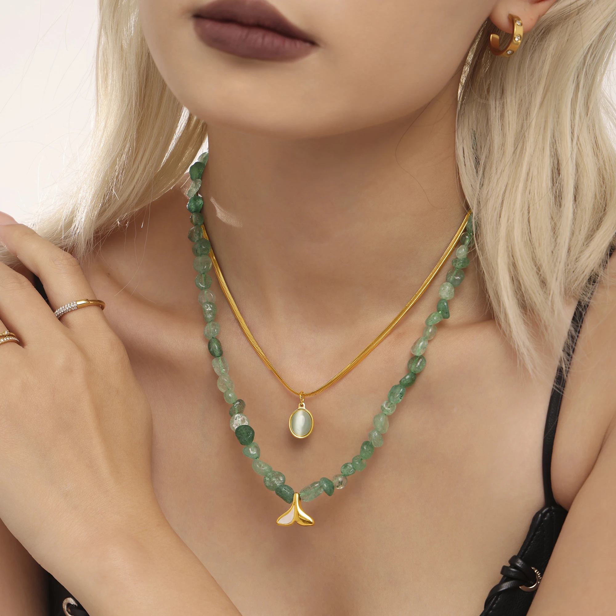 Women\'s Green Natural Stone Necklaces With Whale Tail Pendant 18K Gold Plated Stainless Steel Chain Charm Necklace For Women