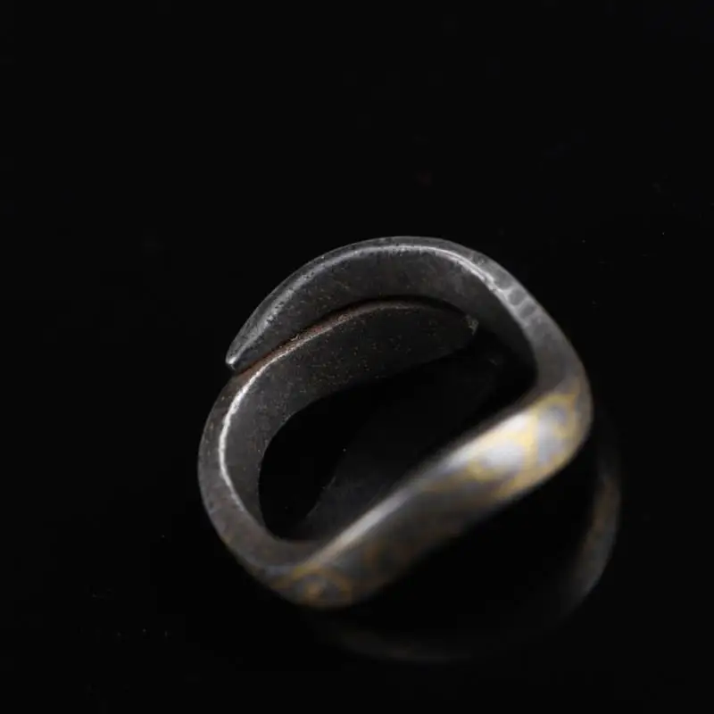 Tibetan sky iron nail support manual hammer stacking craftsmanship serpentine cold iron material item