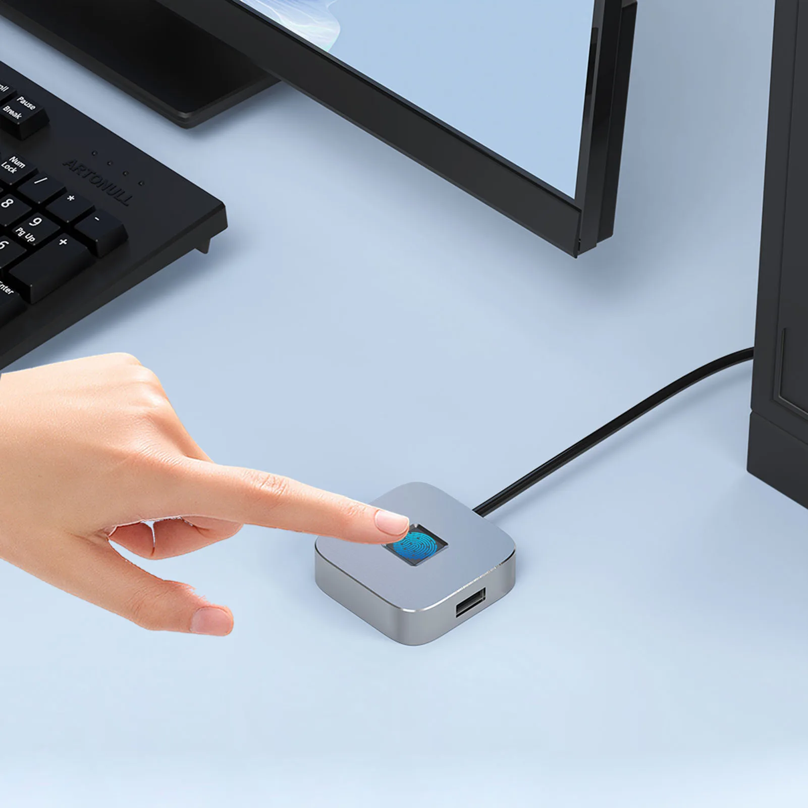 

USB Computer Fingerprint Reader Fast Matching 360 Degree Touch Dongle Biometric Fingerprint Scanner Support for Windows 10 11 PC