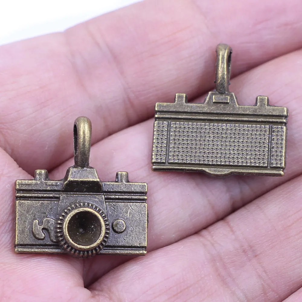 Bronze Tone Camera Cute Pendants Charms Jewelry DIY Component 22x21mm