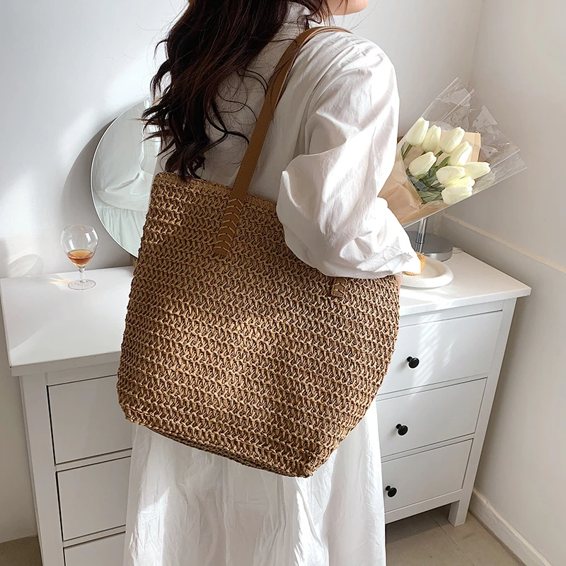 Hand-woven Women\'s Shoulder Handbag Bohemian 2024 Summer Fashion Straw Beach Tote Bag Travel Shopper Weaving Shopping Bags