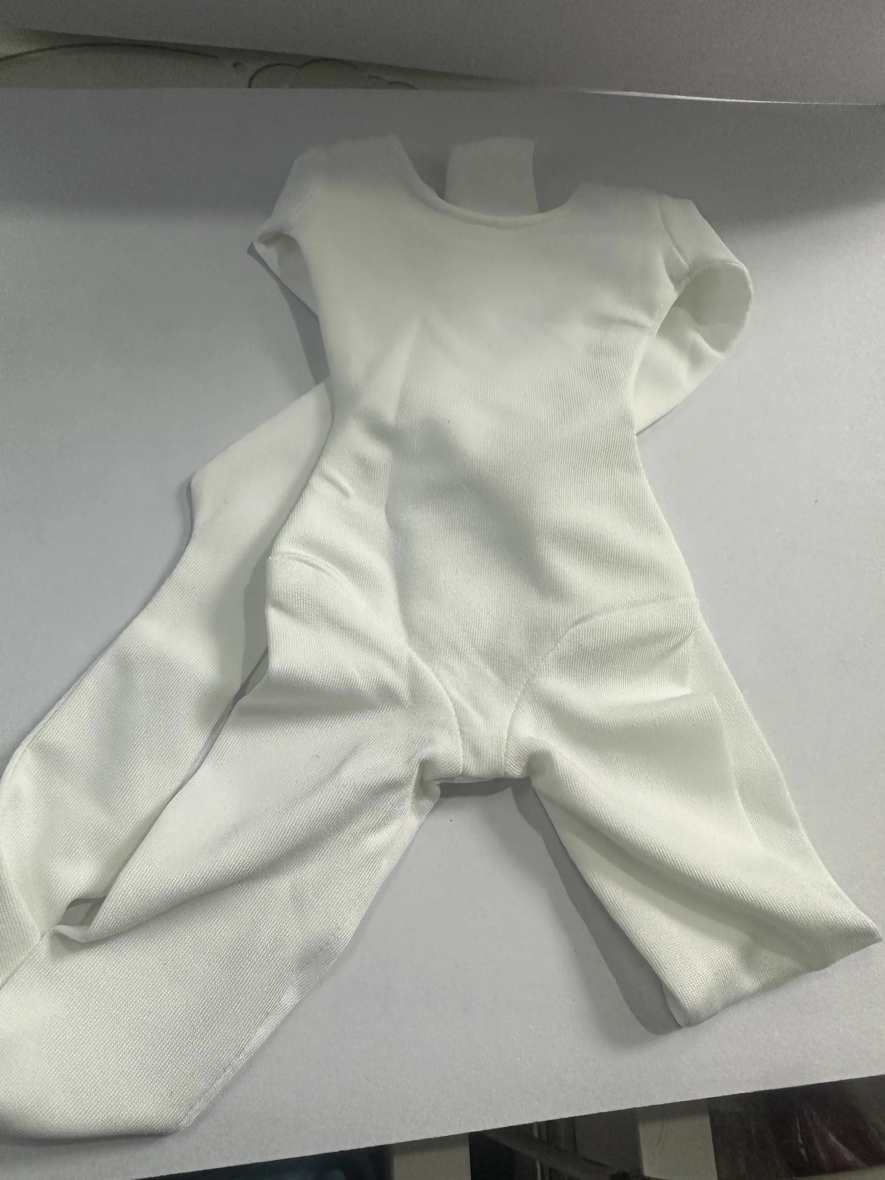 D04-B150 jouet fait main pour enfants 1/6 1/4 1/3 Uncle Big Girl Uncle ID75 80 Vêtements de poupée BJD personnalisés blanc noir Combinaison 1 pièce