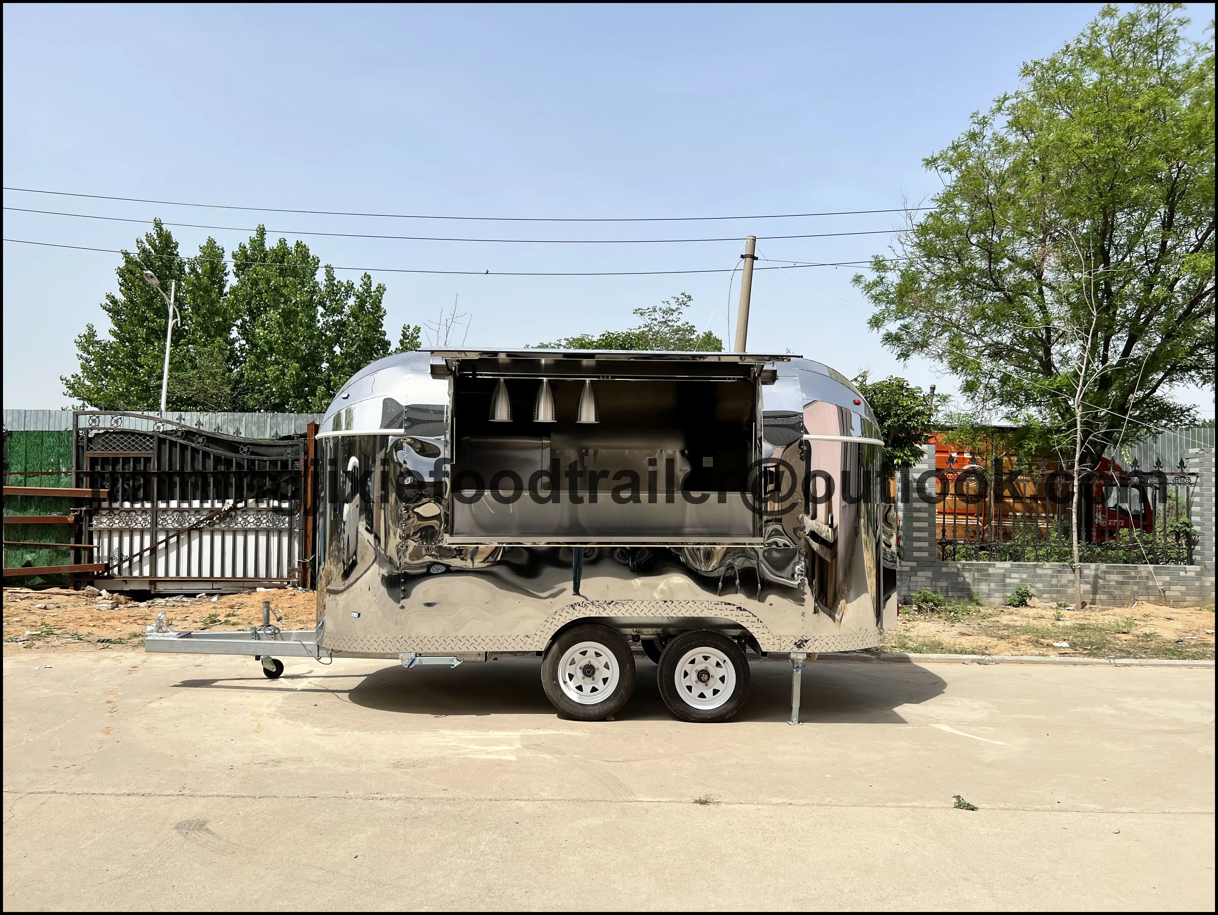 

Stainless Steel Mobile Concession Food Truck Trailer for Sale for Hamburger Snack Candy Chips Mobile Caravan Catering Business