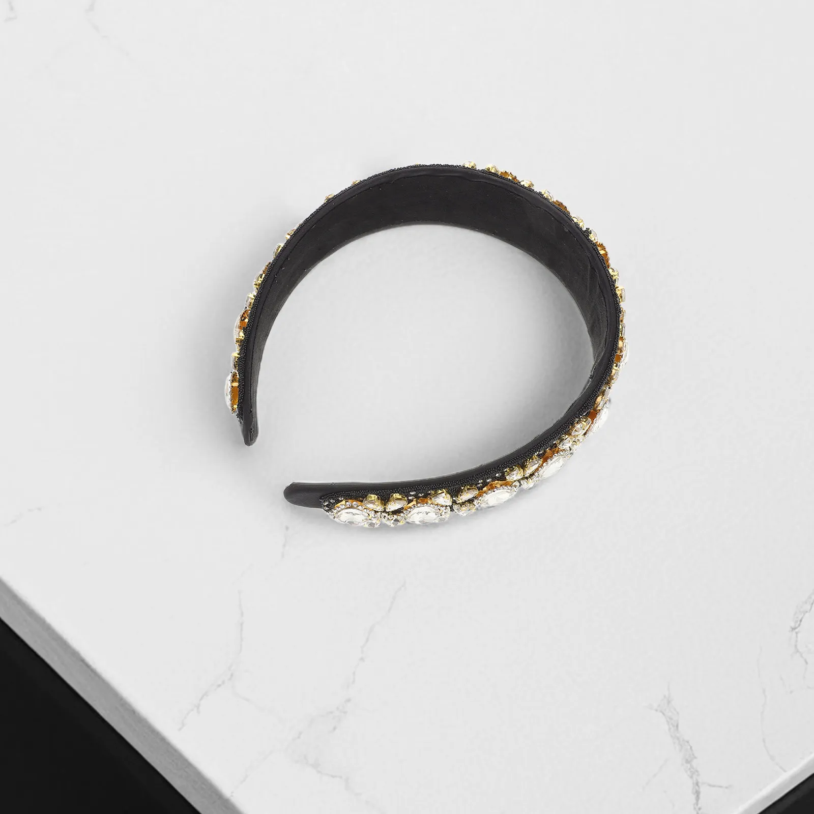 

Креативный ободок для волос в стиле барокко со стразами, белый широкий ободок, винтажный декоративный аксессуар для свадьбы и вечеринок