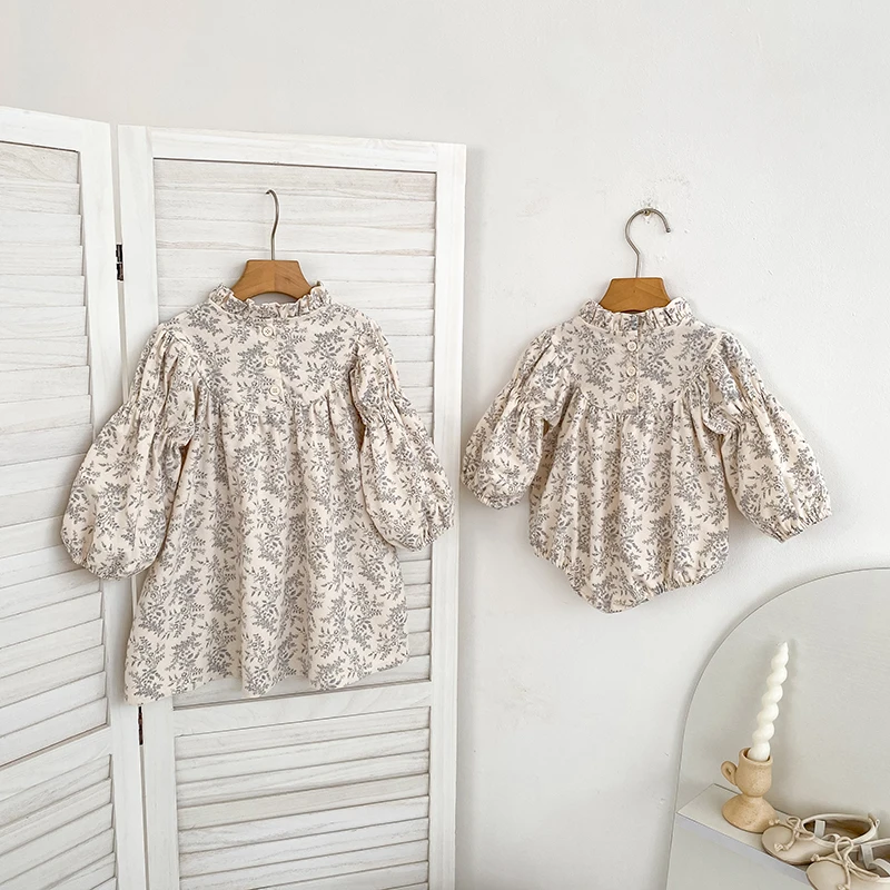Baby-Mädchen Blumenmuster Bubble-Strampler mit Rüschenkragen, langen Puffärmeln, Baumwoll-Body für Neugeborene, Herbst-Einteiler-Outfit 0-24M – Detail 16