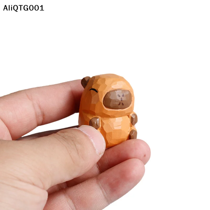 

Capibara Cute Animal Small Model Statue Solid Wood Carving Home Office Room Decorative Accessory for Car