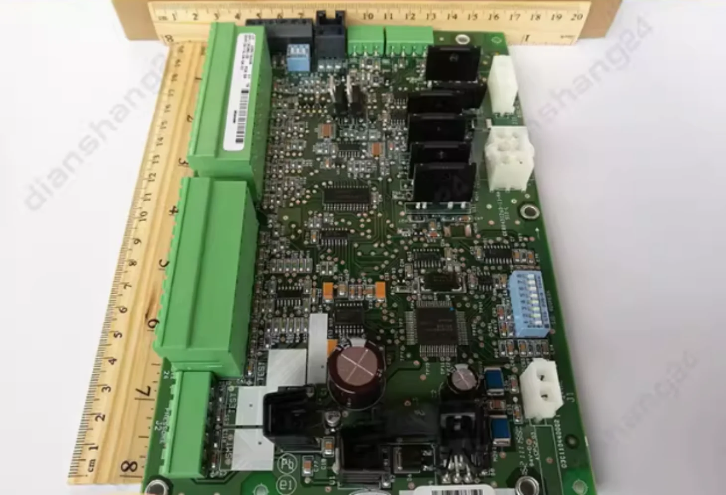 CESO130038/CCM وحدة الإخراج/مكيف الهواء الناقل 19XR/XRV لوحة تحكم CEPL130260-02-R