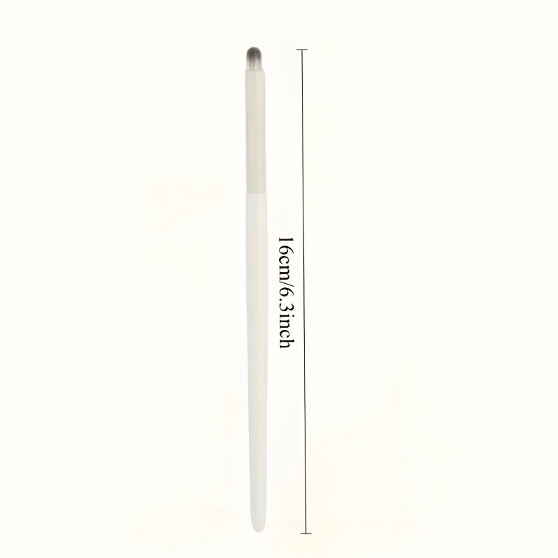 ペンシルチップコンシーラーブラシ精密メイクブラシ目の下のほうれい線をカバーするコンシーラークリーム詳細女性美容ツール ﻿