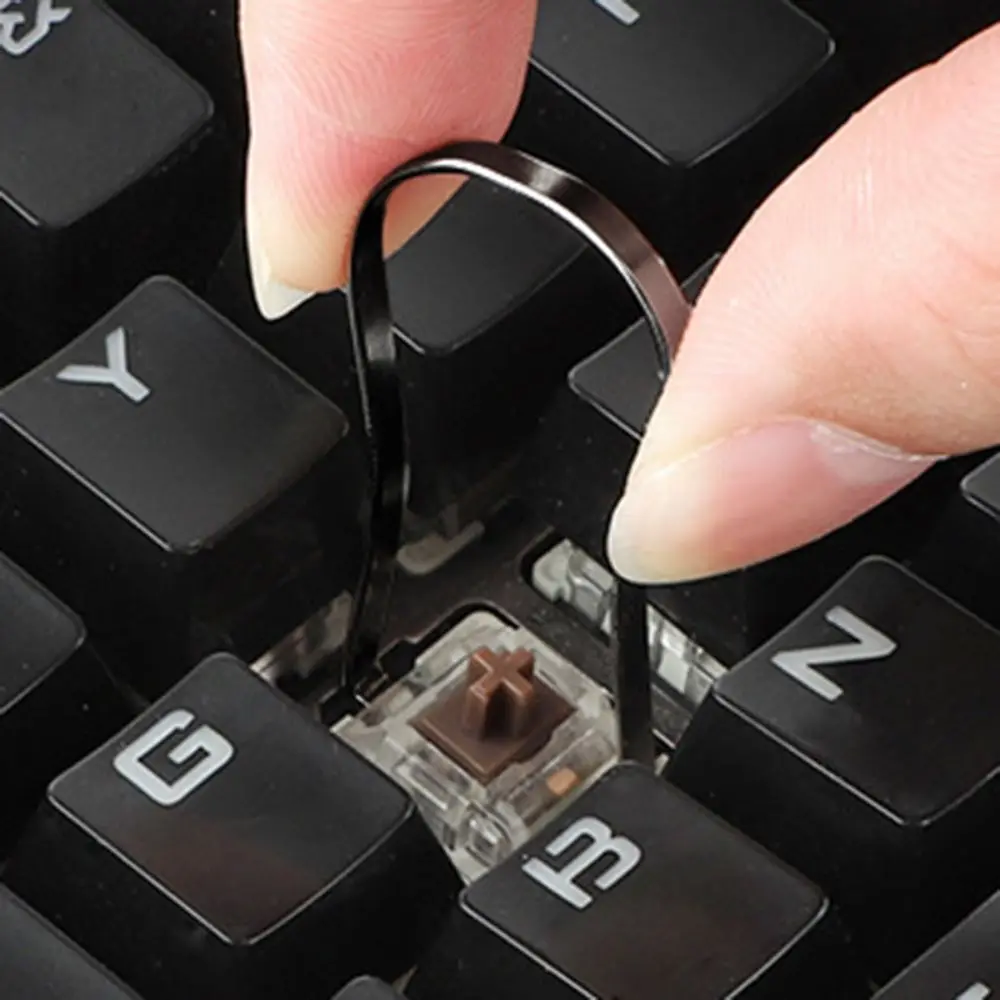 

18 in 1 Computer Keyboard Cleaner Kit with Storage Box Reusable Keycap Puller Kit Dust-proof Professional