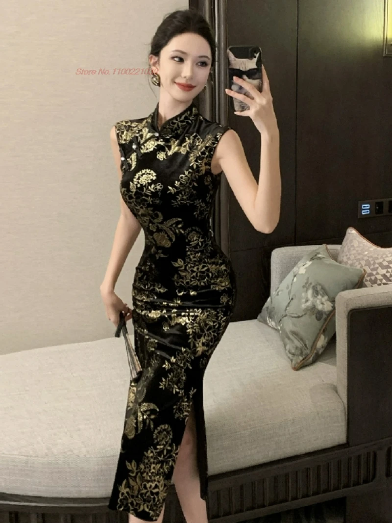 

2025 oriental sexy nightclub dress improved velvet cheongsam traditional flower print sleeveless qipao dress retro bodycon dress