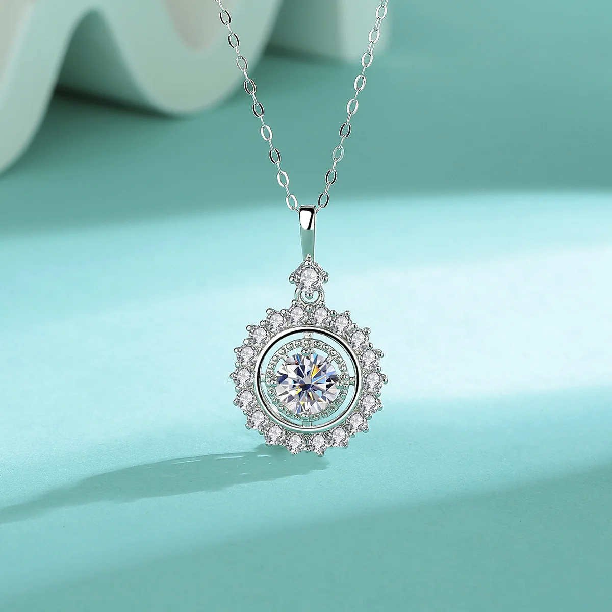 18K White Gold 1ct Moissanite Round Micro-paved Necklace for Women Niche Fine Jewelry Platinum Pt950 Pendant Wedding Band