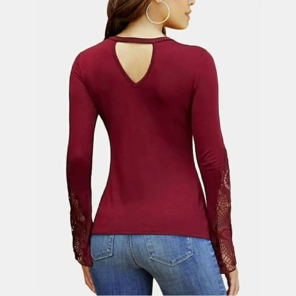 

Women's Deep U Lace Personality Stitching Long Sleeve Base Shirt Fashion Top