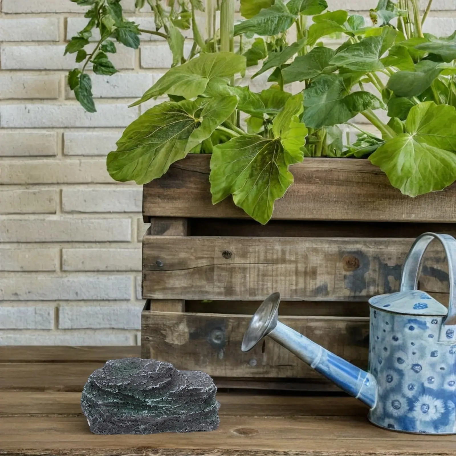 2pcs-stone-key-storage-box-waterproof-outdoor-fake-rock-key-hider-yard-garden-hidden-holder-simulated-stone-disguised-storage