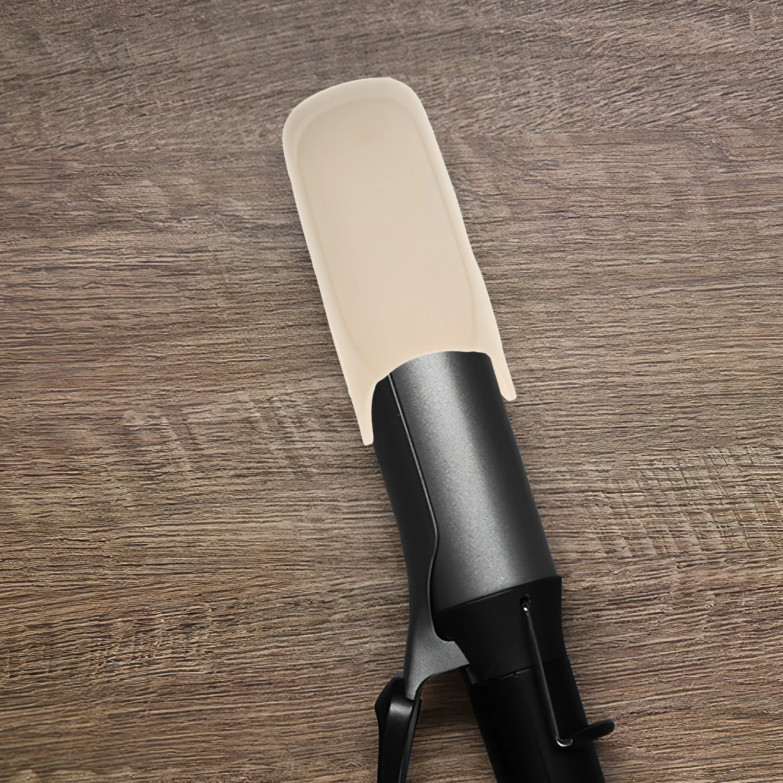 

Hair Curler Handle Cover Heat Resistant Silicone Sleeve Anti-Slip Grip Protector Curling Iron Handle for Hair Tools