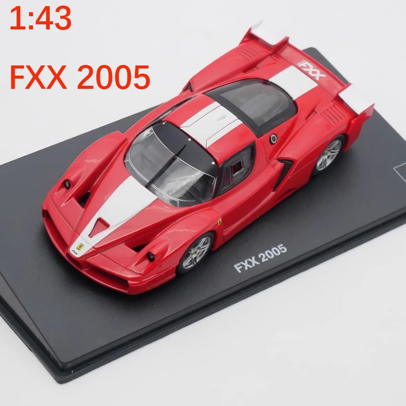 

Литой под давлением оригинальный масштаб 1:43, модель из сплава FXX 2005, имитация классического украшения, хобби, сувениры, коллекция подарков, статический дисплей