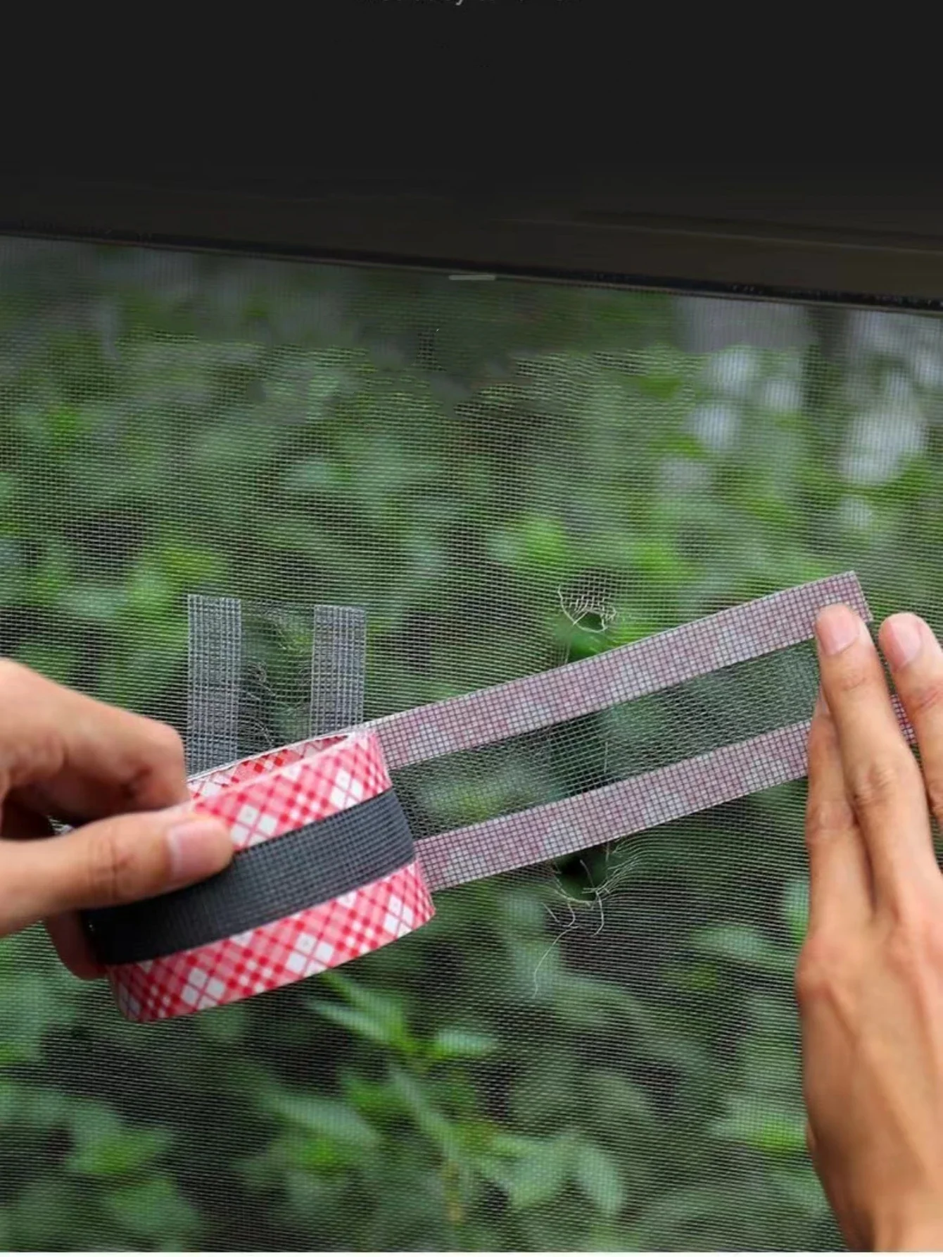 Mosquito net hole repair self-adhesive mosquito screen window repair sticker household magic sticker high viscosity hole repair