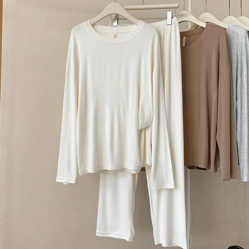 5117 مشروط منامة المرأة الربيع والخريف جديد عادية عادية بلون الجولة الرقبة طويلة الأكمام منقوشة تنفس Homewear مجموعة