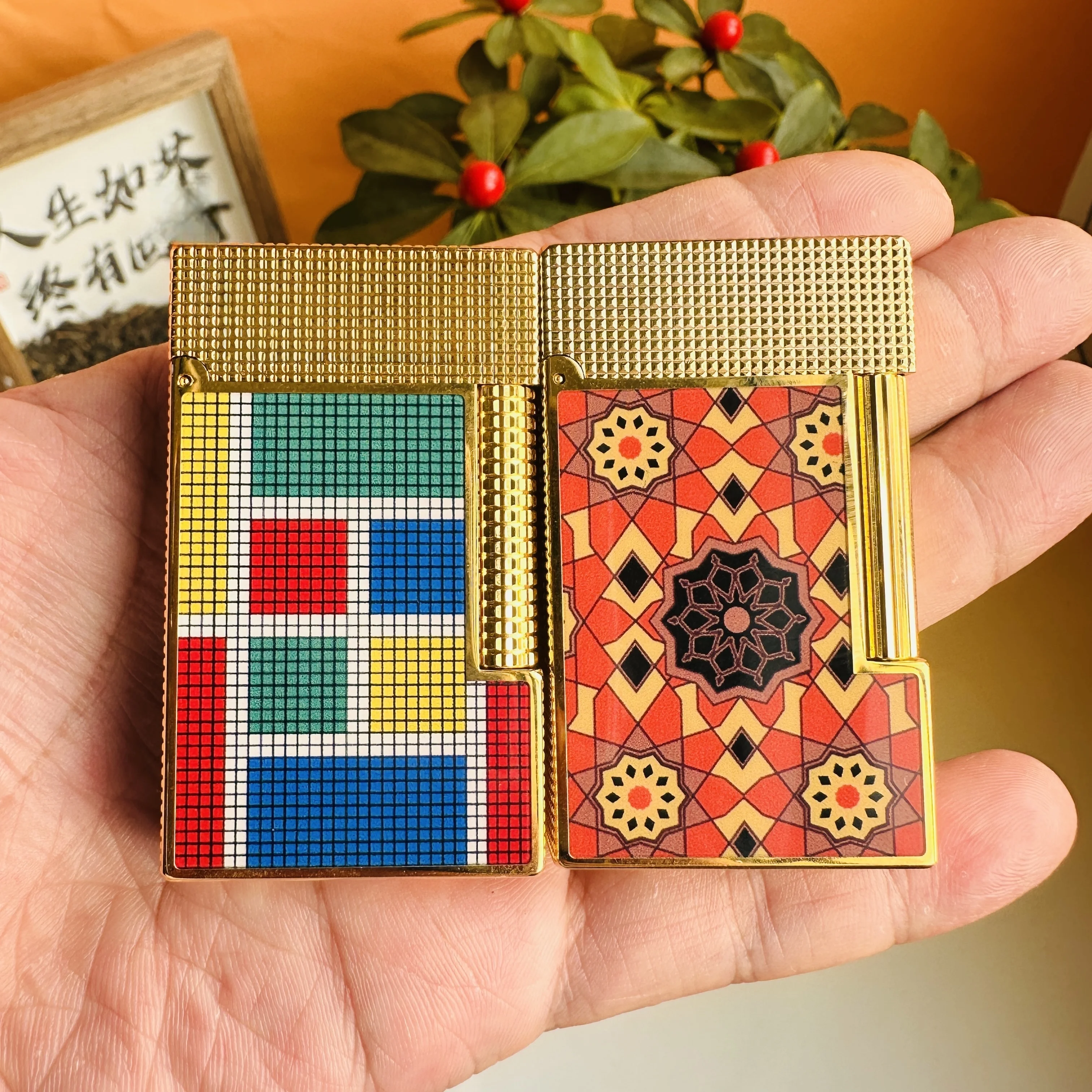 

Doublefire brand custom lighter, latest model, loud sound, refillable, comes with a set of custom smoking accessories.