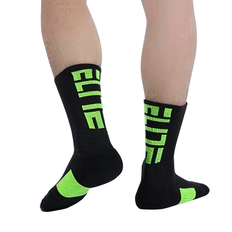 High quality Wholesale Custom Socks Performance logo Socks Football grip Basketball Sport Socks man