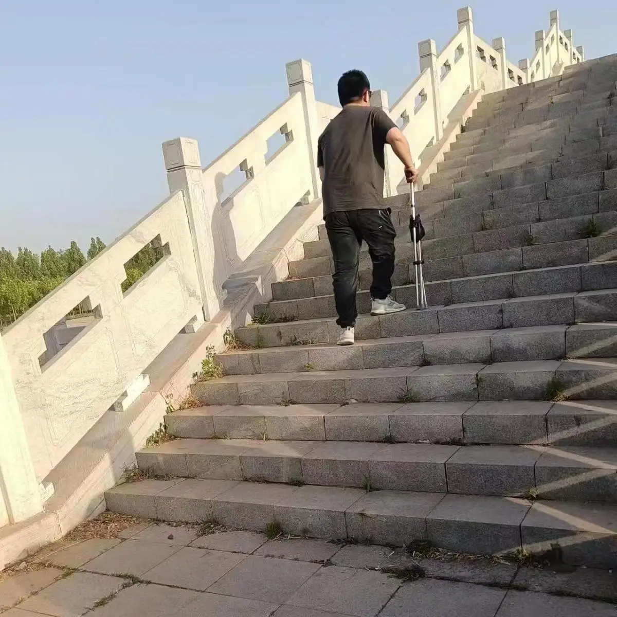 Silla plegable para caminar al aire libre para ancianos, taburete ligero para montañismo, silla de ocio para caminar