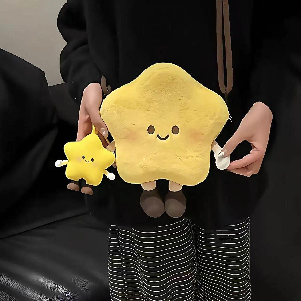 

Милая сумка-кроссбоди Star Plu с большой вместимостью, держателем для монет и помады, мультяшная сумка для телефона в форме пятиконечной звезды для девушек