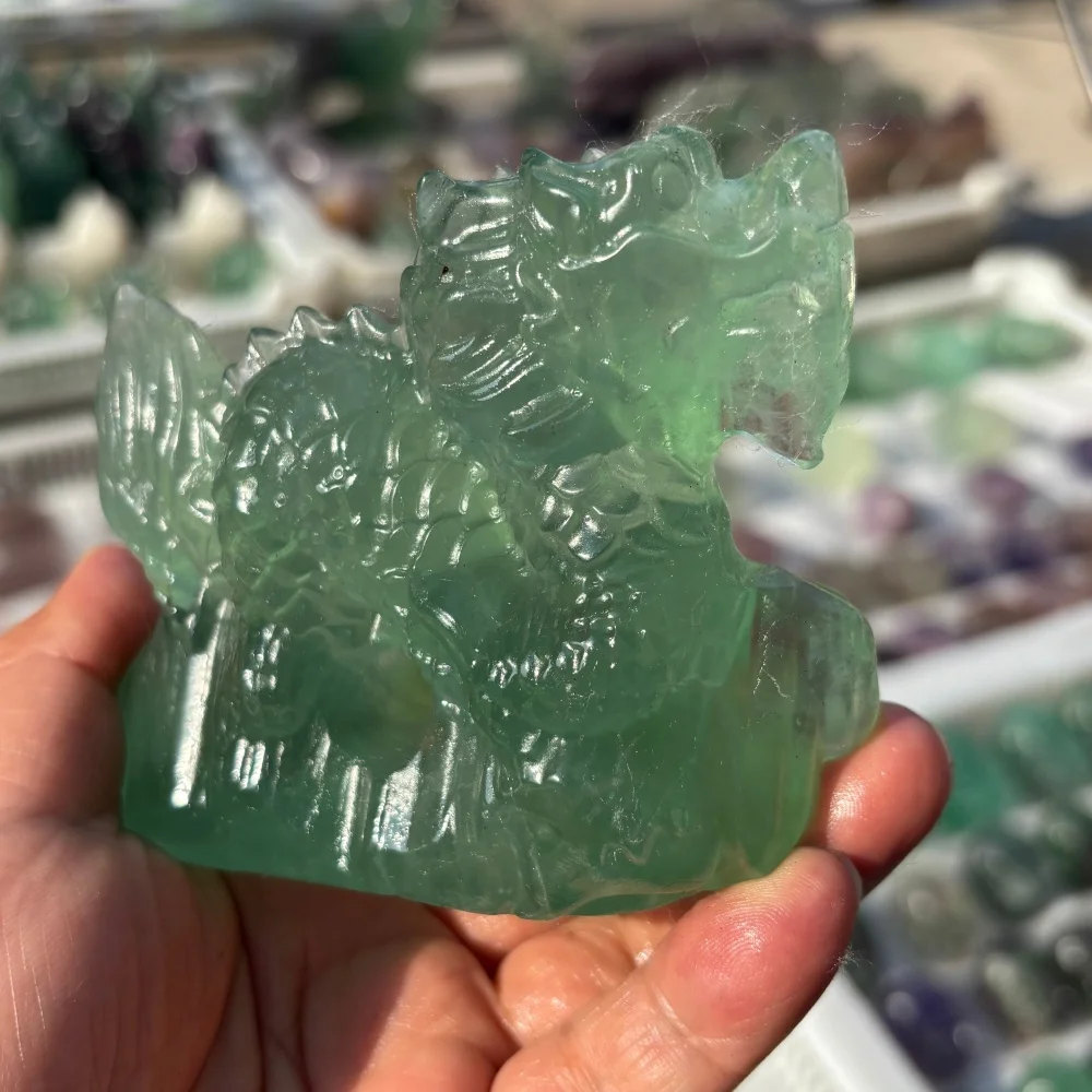 Chinese Dragon Carving Natural Green Fluorite Reiki Healing Stone Fengshui Decorative Piece for Holiday Crafts And Gift Ideas