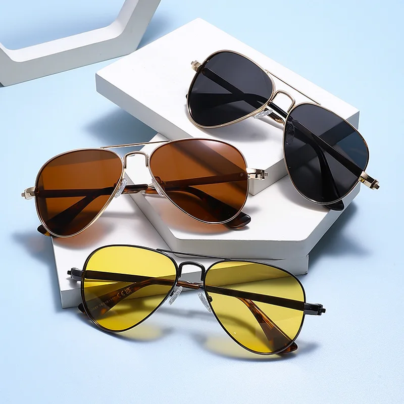 JNPCXI Neue Polarisierte Retro Metall-Doppelbrücken Piloten-Sonnenbrille für Damen Luxus-Sonnenbrille Modische Outdoor-Punk-Sonnenbrille für Herren – Detail 3