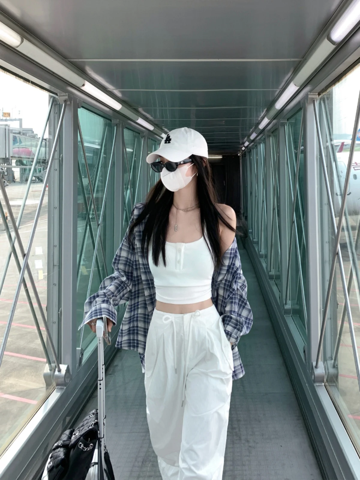 

Женская клетчатая рубашка Mulvan свободного кроя с длинными рукавами, тонкая, с защитой от солнца, повседневная, сине-белая, из хлопка, в стиле колор-блок