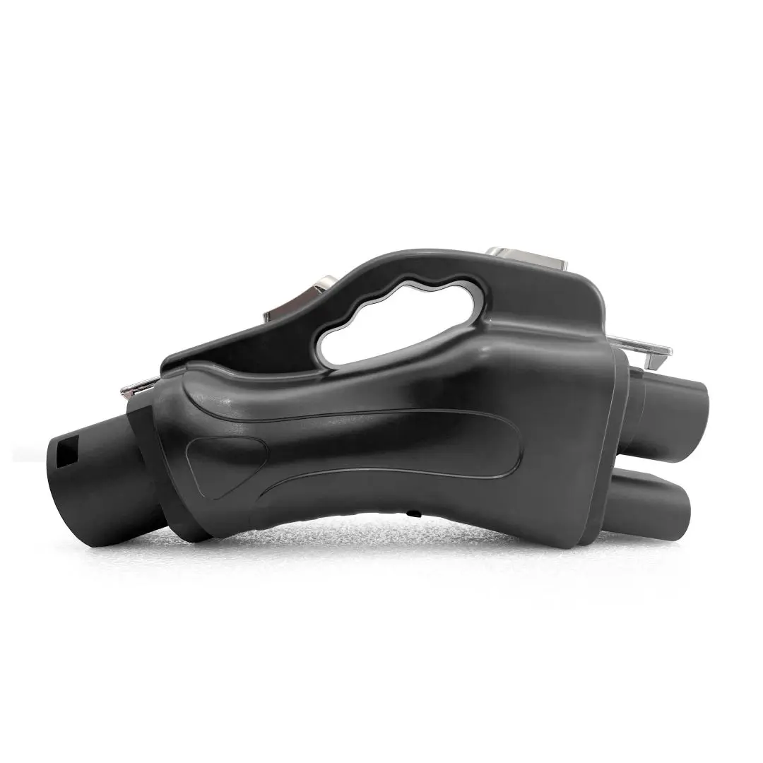 

Cheap Factory Price 1000V 300A CCS2 to GBT DC Fast EV Charging Adapter for Chinese Car BYD BW ZEEKR IAOMI VW ID3 ID4 ID6 TLA