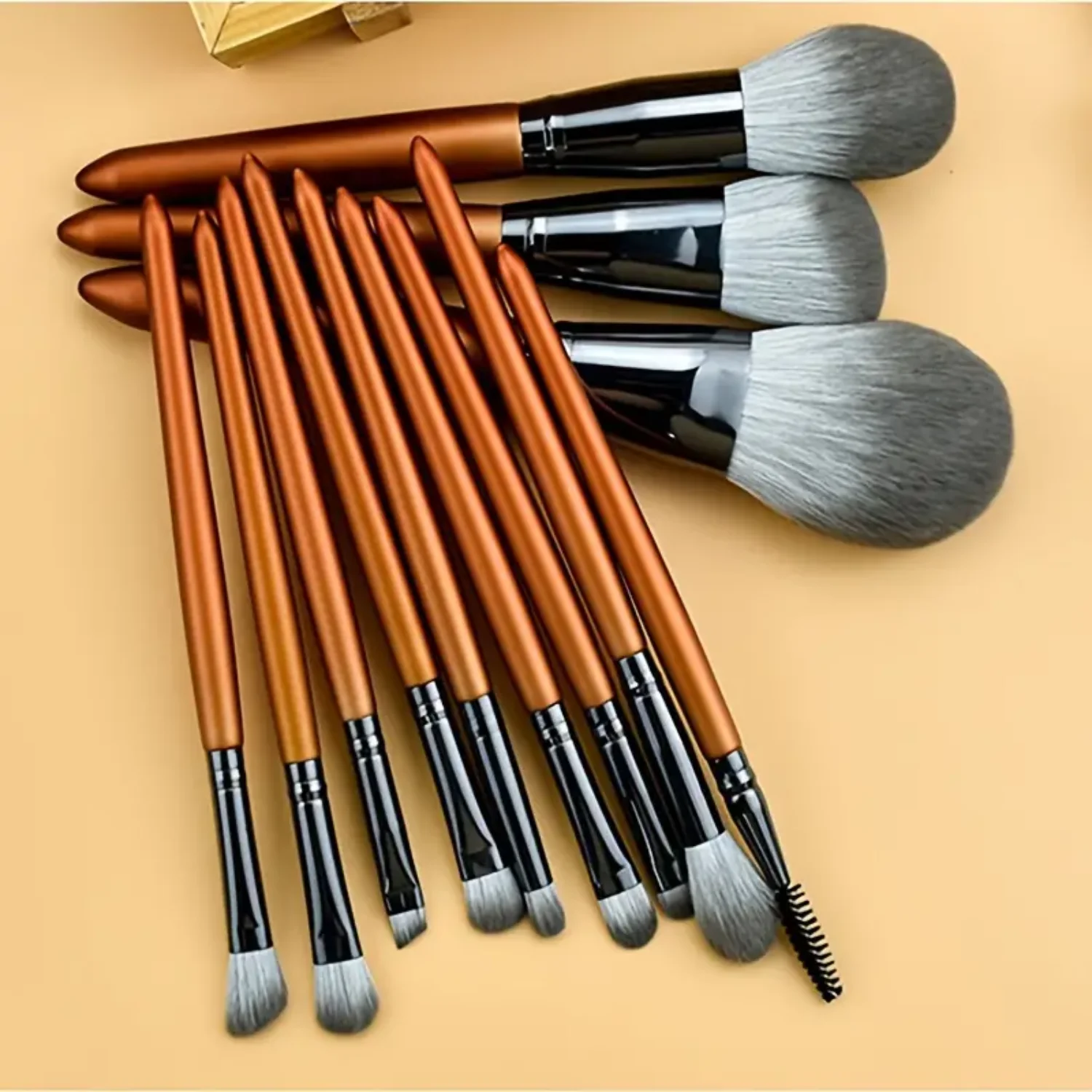 12Pcs Professional Makeup Brushes Set for Flawless Look - Includes Concealers, Foundations, Blending, Eye Shadow, Blush - Comple