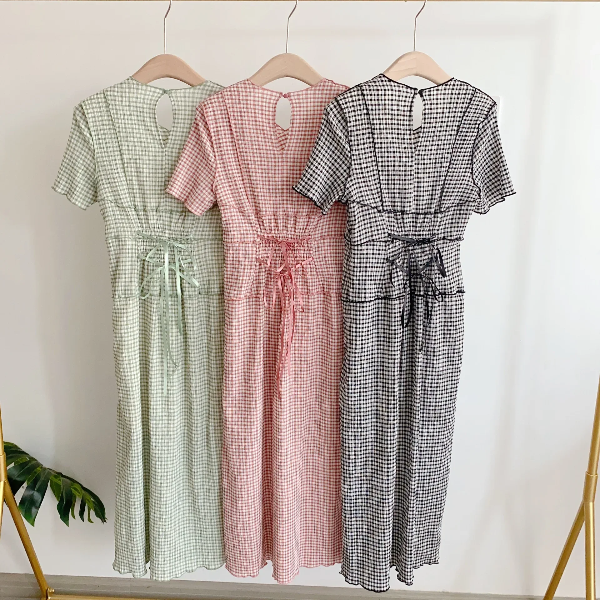 Kuzuwata 2024 Summer Short Sleeve V-Neck Vestido Feminino Spliced Plaid Slim Fit Robe Japanese Split Stretch Commuter Long Dress