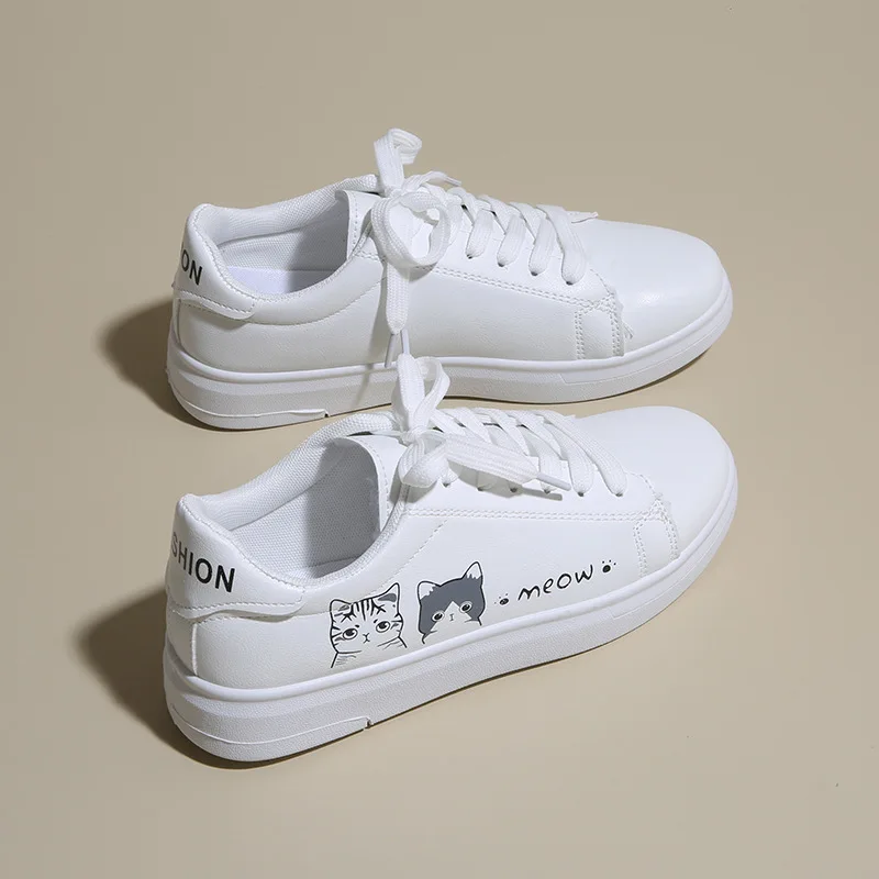 Zapatillas de deporte para mujer, zapatos vulcanizados transpirables a la moda, bonitos zapatos de PU con dibujos de gatos, zapatos informales con cordones, zapatos blancos para mujer, Zapatos De Mujer