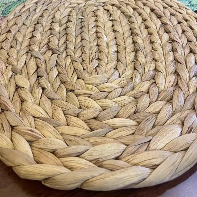 ABUL-Oval Woven Placemats, Natural Water Hyacinth Placemats , Straw Braided Rattan Placemats, Non-Slip Placemats 12X16 Inches 4P