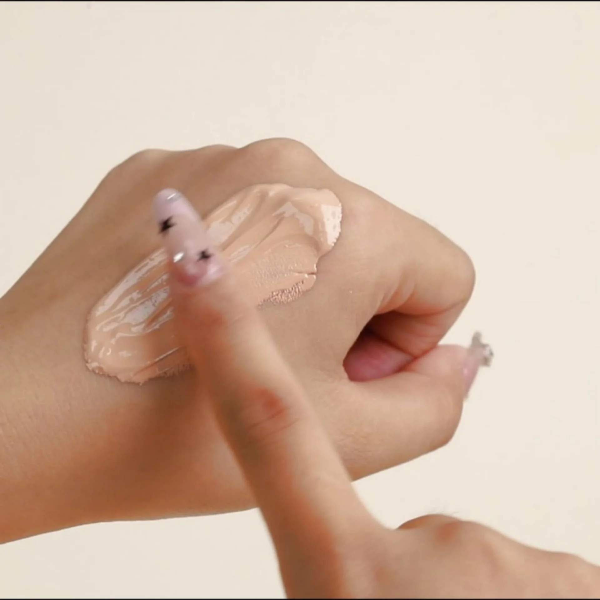 50ML Matujący Krem do Makijażu Twarz Efektowny Korektor Wodoodporny Primer Kontrolujący Wydzielanie Sebum Krem BB Rozjaśniający Wysokiej Jakości Baza pod Makijaż