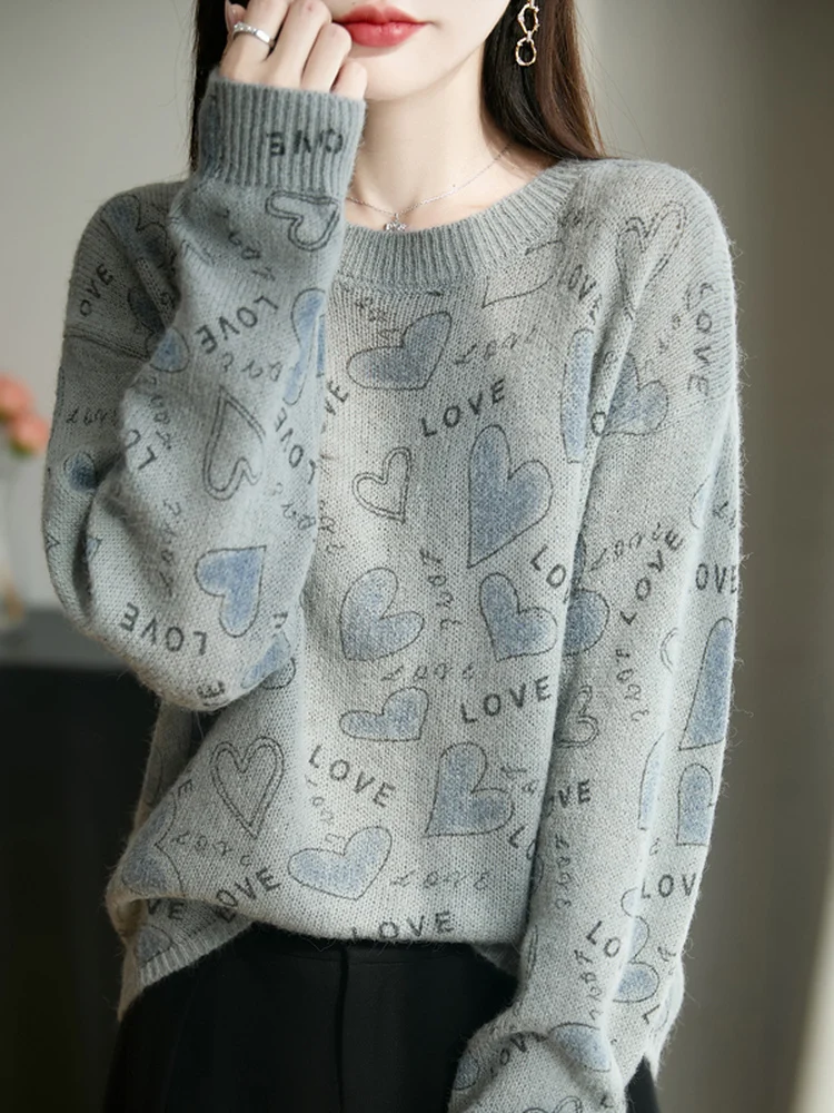 

Женский повседневный круглый вязаный свитер из мягкой ткани, свободный крой с узором в виде сердца, ленивый модный женский топ