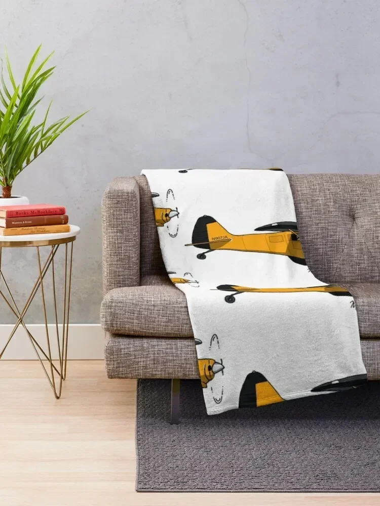 Yellow Experimental Super Cub Throw Blanket Shaggy anime for babies Plush Blankets