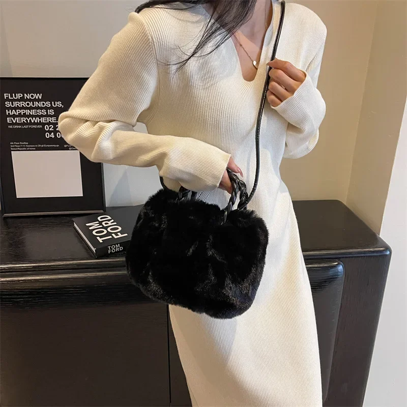 Simple Soft Plush Women\'s Shoulder Bags Sweet Luxury Fake Fur Ladies Crossbody Bag Fashion Solid Color Female Tote Handbag Purse