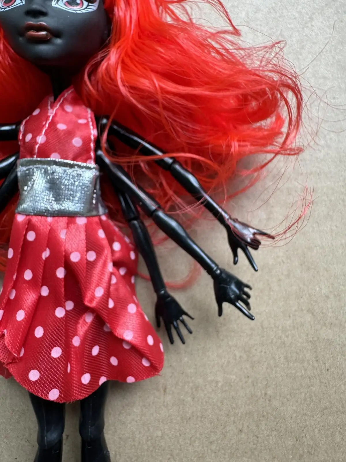 دمية مونستر 30 سم عنكبوت أسود 6 مفاصل يدوية هدايا أطفال متحركة #3