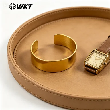 

WT-B678 Горячая распродажа: оптовый унисекс-браслет из желтой латуни, гладкий и плоский, идеально подходит для простой одежды.