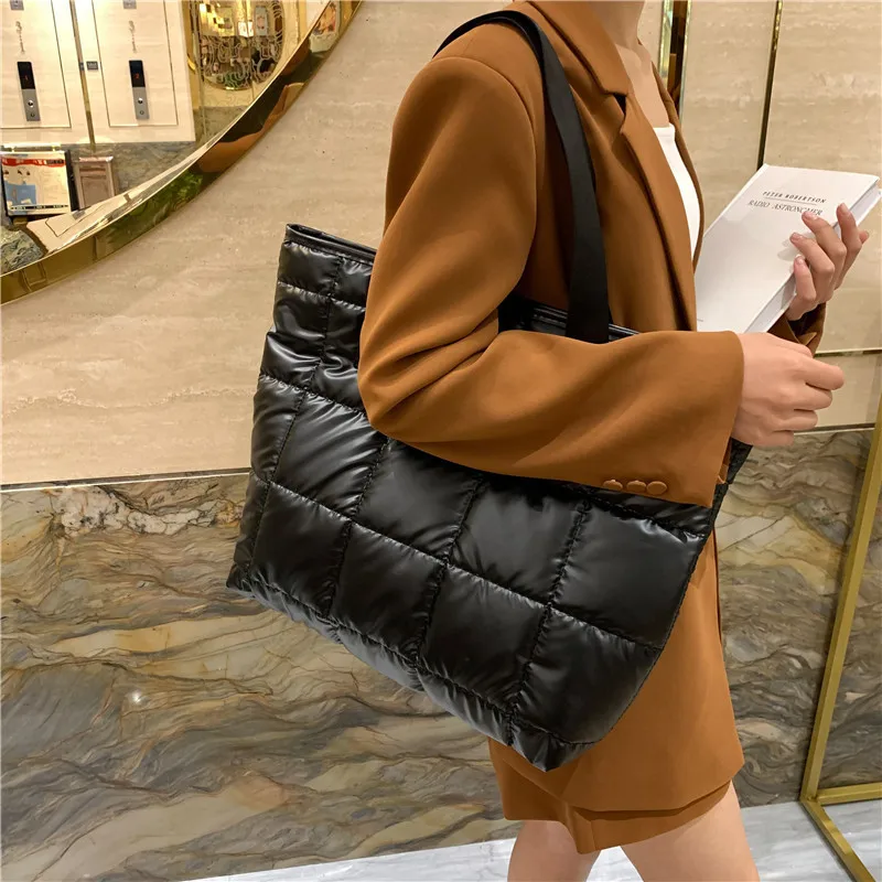 Women's Shoulder Bag Light Large Bag Women's Fashion Cotton Tote Bag Large Capacity Shoulder Bag Commuting Bag view 4