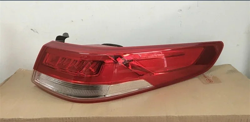 

Задняя светодиодная лампа eOsuns для Kia k5 2014-2016