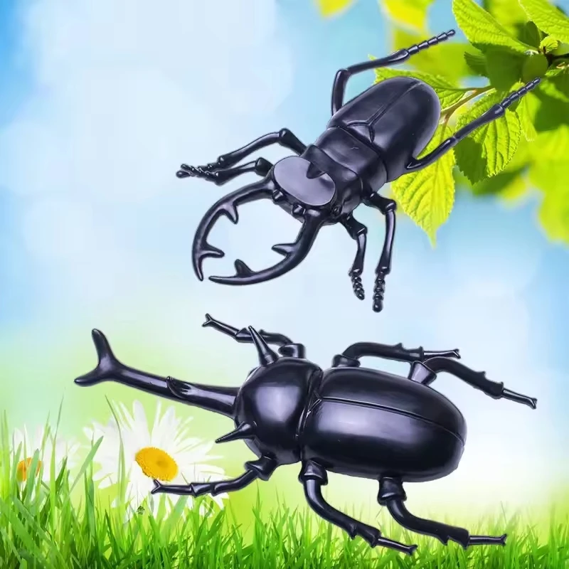 Simulation Large Beetle Insect Animal Model Pinching Sound Toy Children's Early Education Cognitive Trick Toys Fidget
