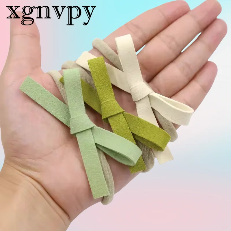 xgnvpy European and American new creative plush cotton hair tie headband with high elasticity and no hair bow nylon headband