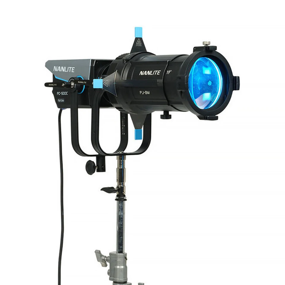 Nanlite FC-500C 520W 2700-7500K Full-Color RGBWW LED Video Light with Bowens Mount for Photography Fill Light CRI 95 TLCI 94